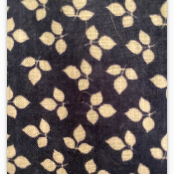 Breezy Summer Top - Picture 3 of 3